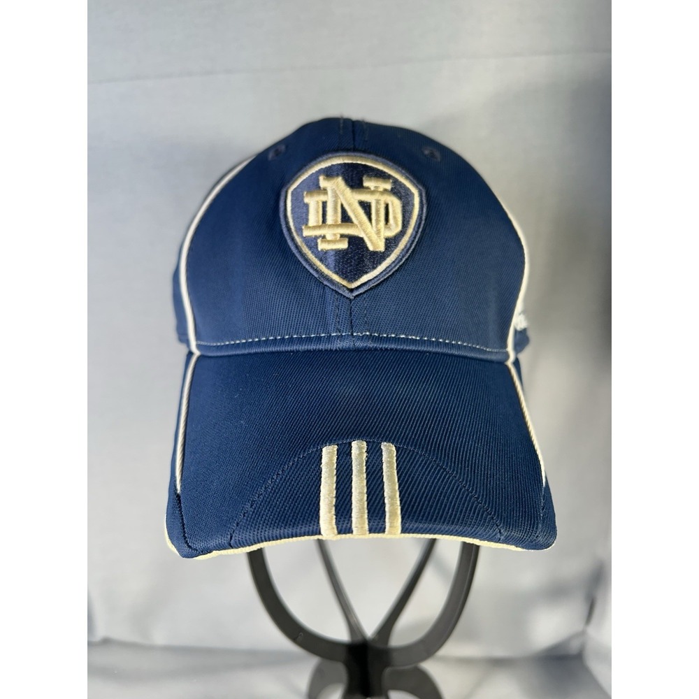 Adidas Notre Dame Fighting Irish Hat fitted for L/XL Collegiate Game Day Team‎